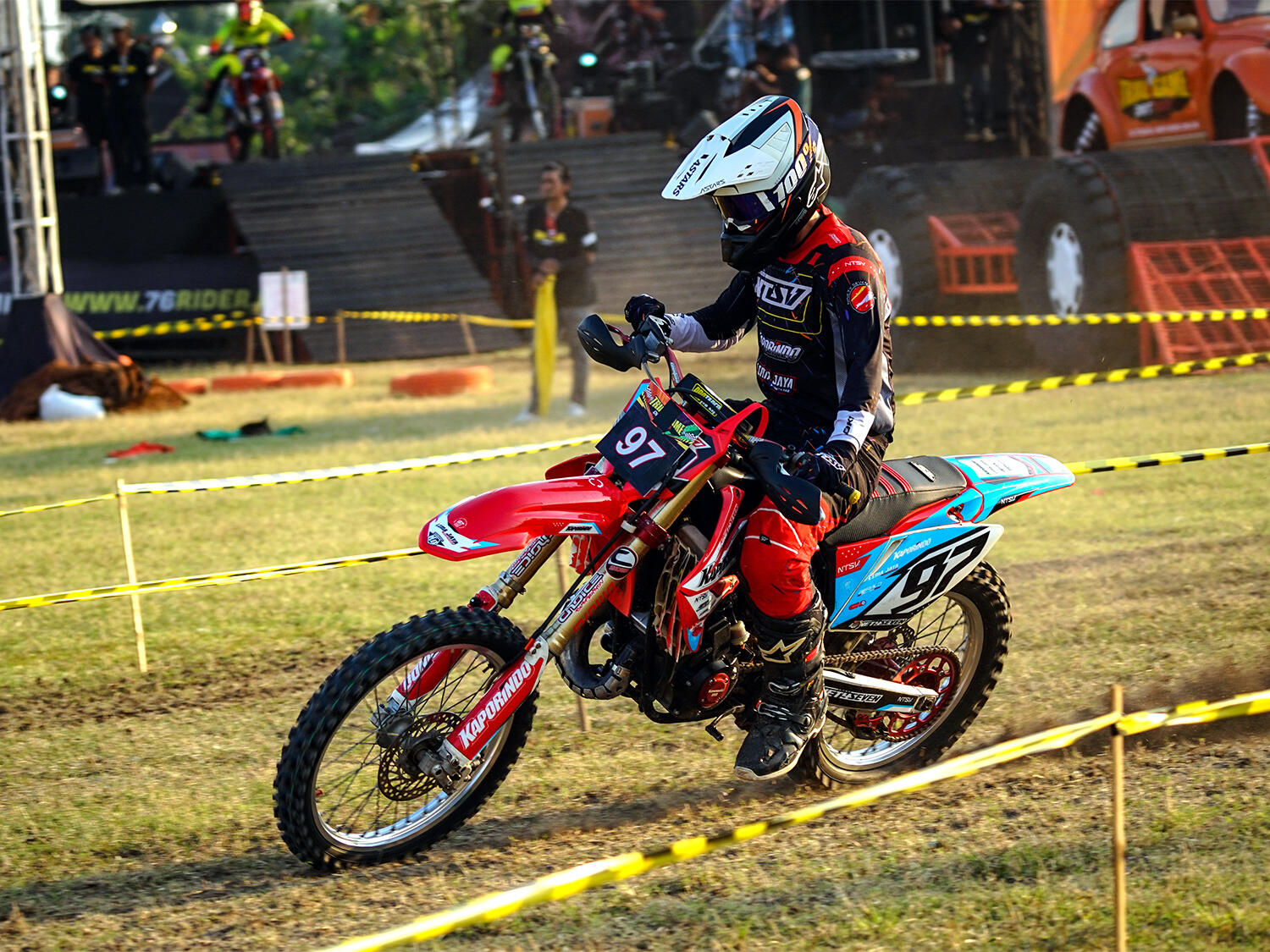 Oki Tuban kelas campuran open heat 1